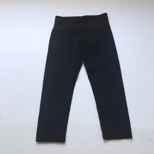 Lululemon Athletica size 4 yoga pants